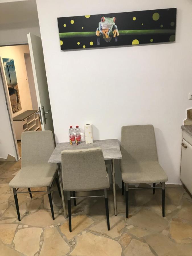 Haus Monika Apartamento Solnhofen Exterior foto